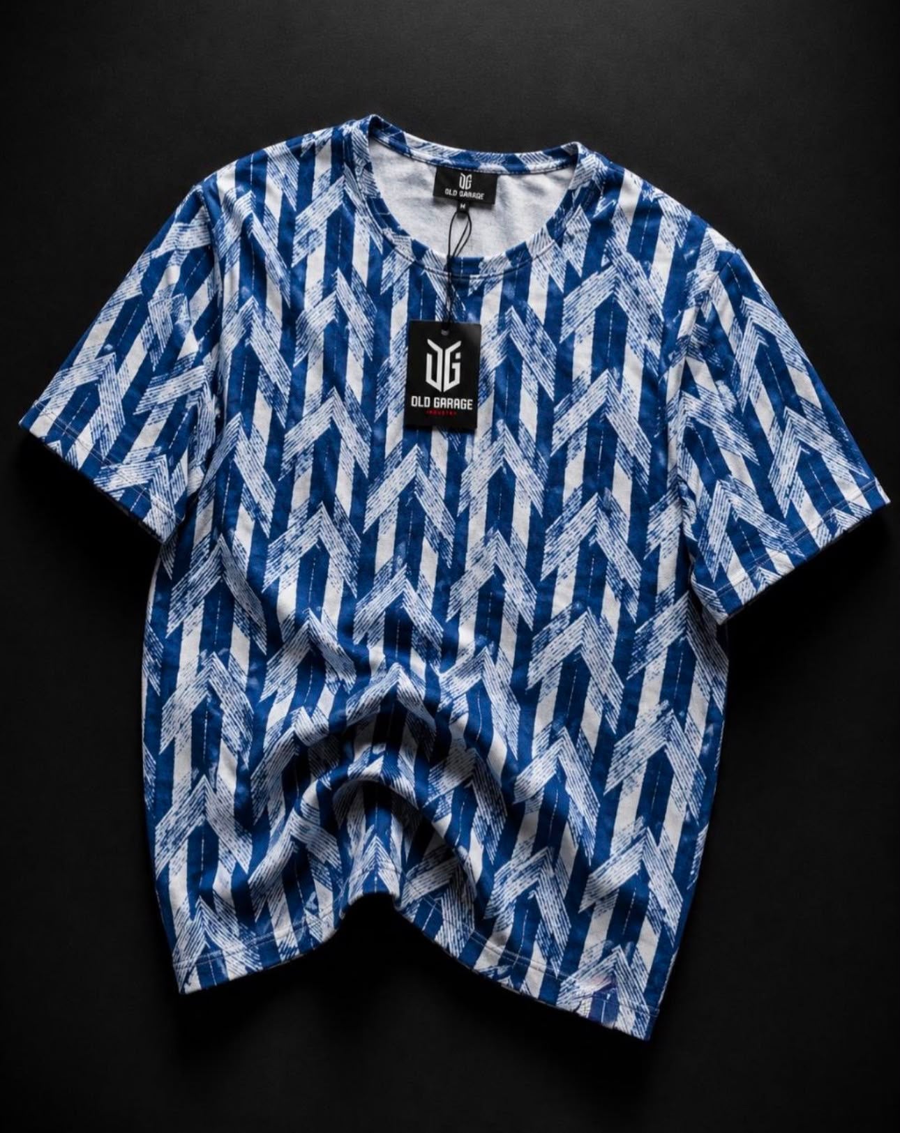 Erkek Lacivert-Beyaz Zigzag Şevron Desenli Oversize Tişört